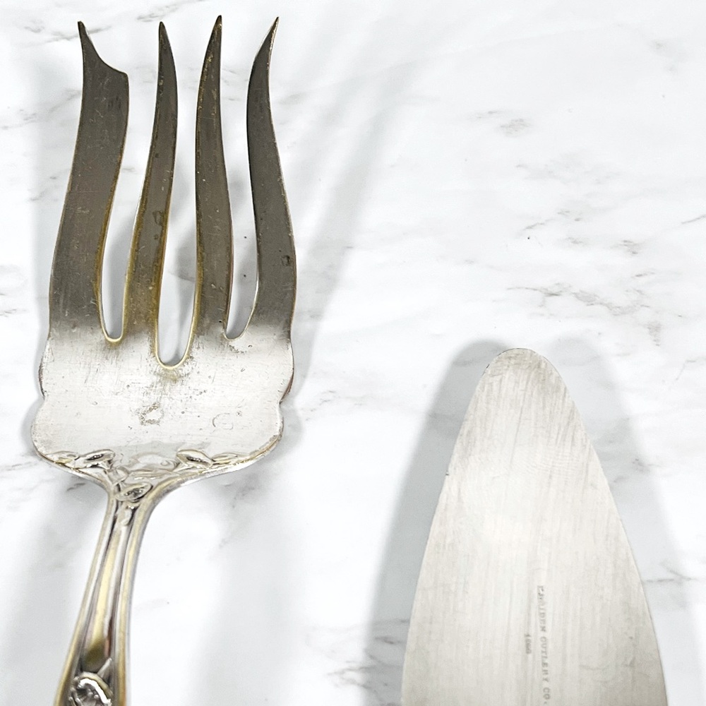 Vintage Silver Plated Serving Set With Porcelain Handles & Storage Sleeves - Picture 3 of 10
